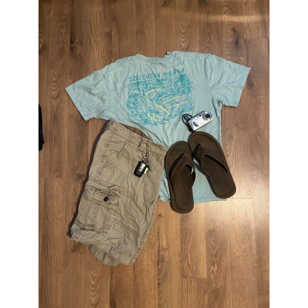 Southern Marsh T-Shirt Mens Large Light Blue Pocket Redfish Fishing Graphic Tee